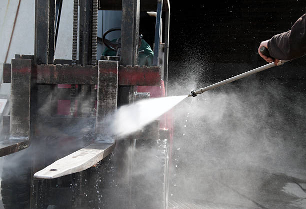 Best Oil Spill Cleanup  in Bourbon, IN
